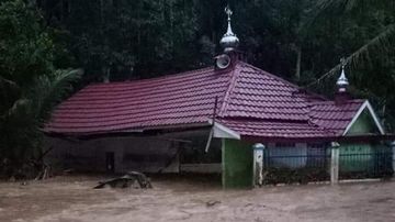 Banjir Rendam Ratusan Rumah Warga OKU Sumsel